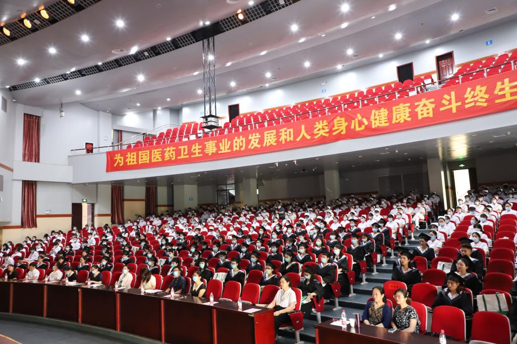 2D99B232C747112562038FB0B71_72CC2021_21AB7.jpg?e= 2D99B232C747112562038FB0B71_72CC2021_21AB7.jpg?e=